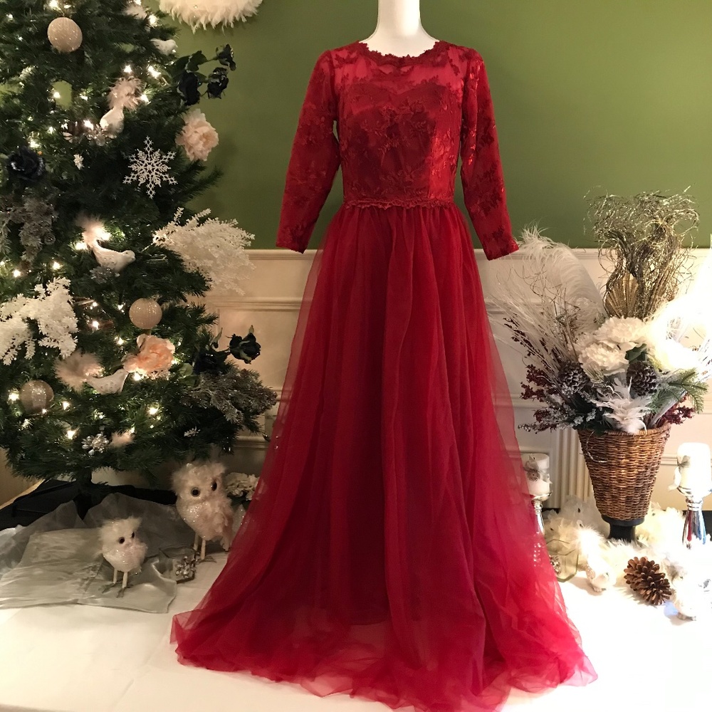 Formal evening gown